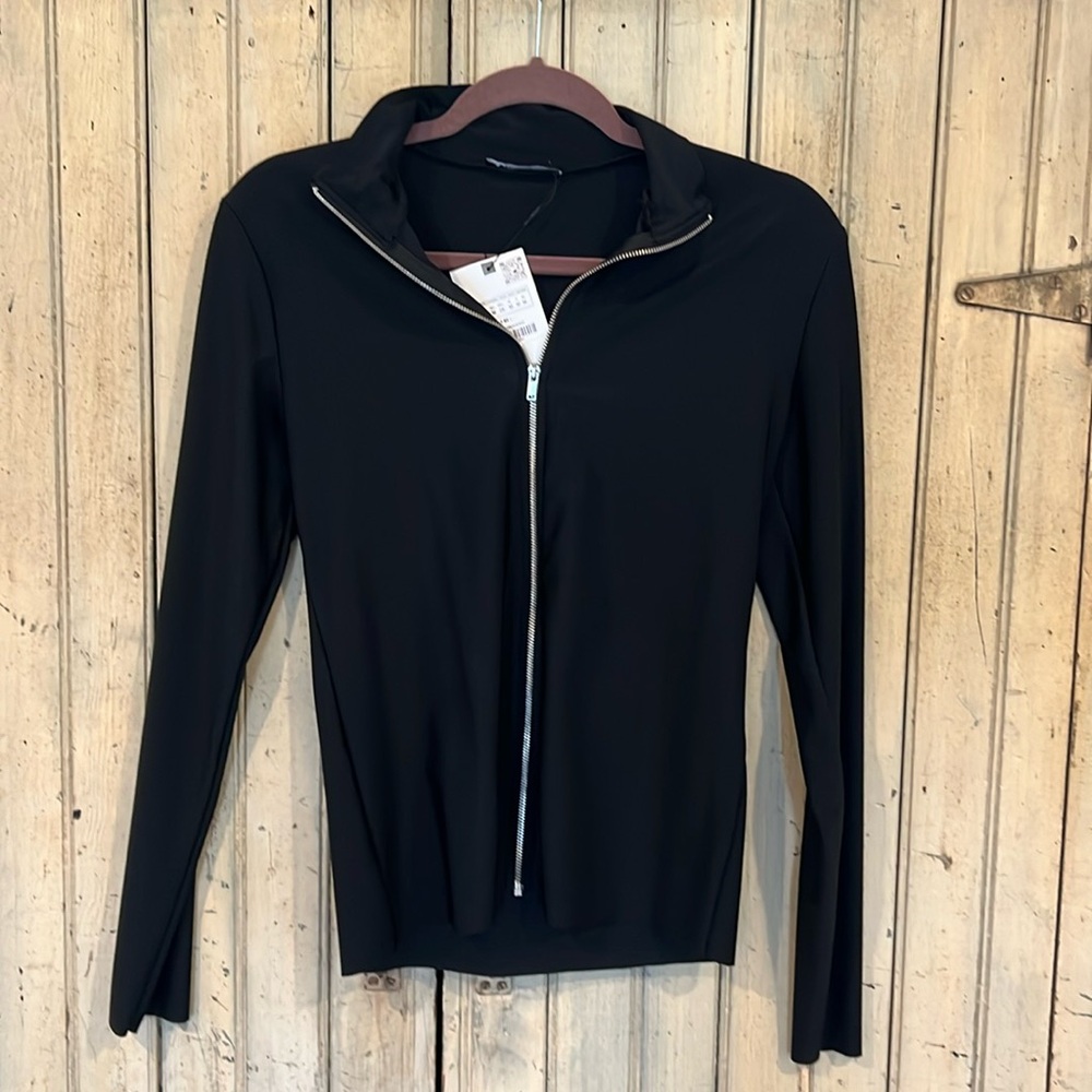 Zara Zip up style shirt!